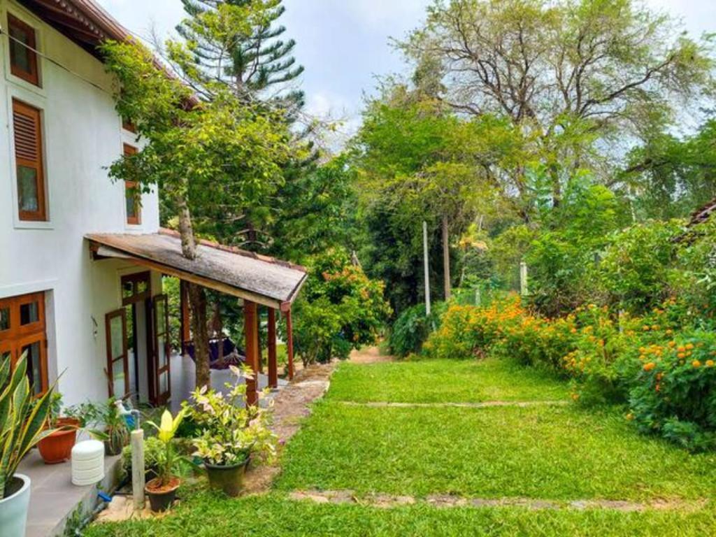 Villa Dinoos- Weligama Exterior foto