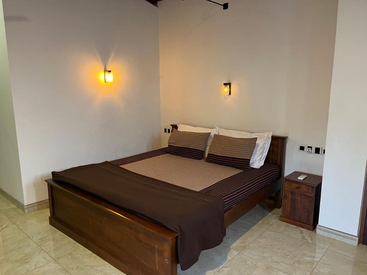 Villa Dinoos- Weligama Exterior foto